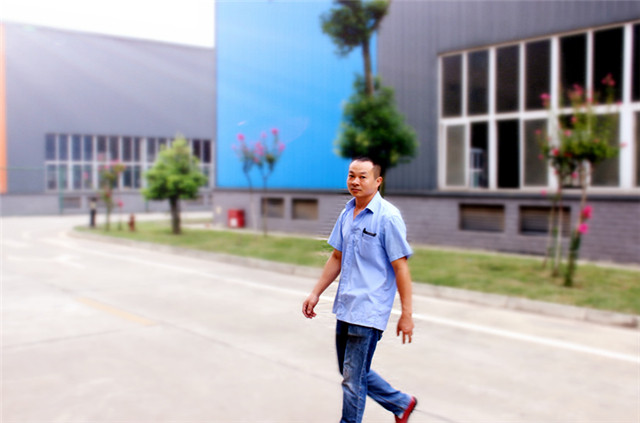 2刘军.jpg